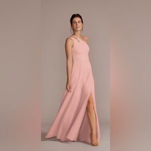 David’s bridal CHIFFON ONE-SHOULDER
CUTOUT BRIDESMAID
DRESS